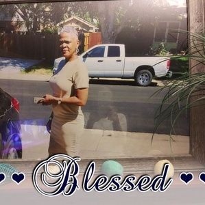 Meet your Posher, Charmiane